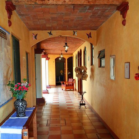 Отель Casa Lidia Oaxaca Экстерьер фото